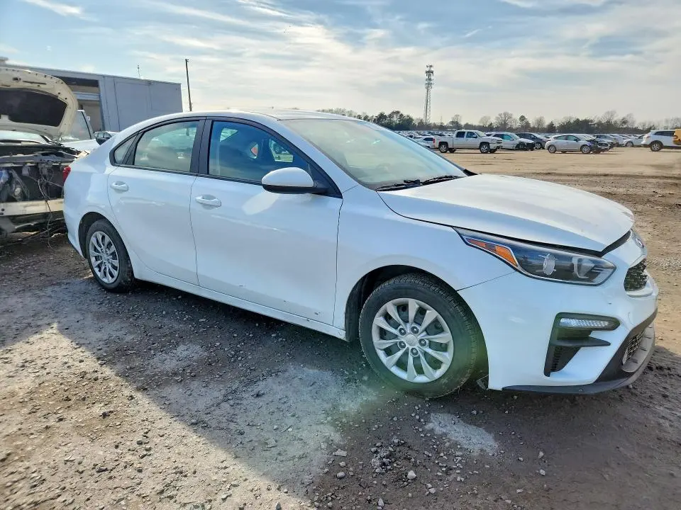 2021 KIA FORTE FE  