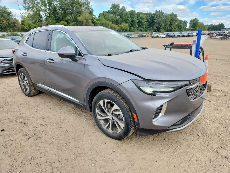 2022 BUICK ENVISION ESSENCE  