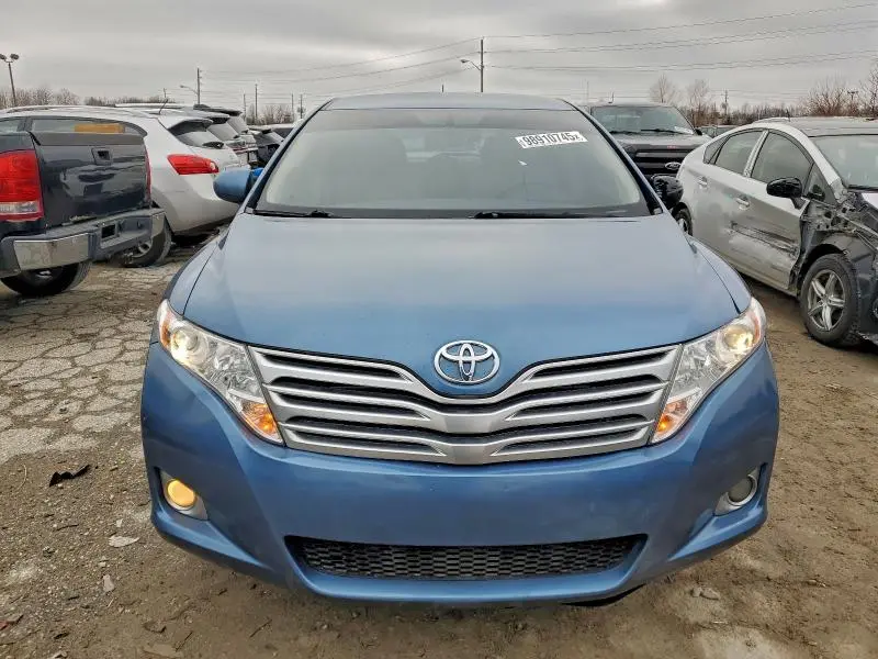 2012 TOYOTA VENZA LE  