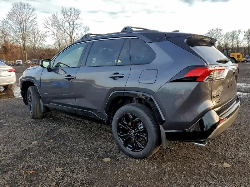 2025 TOYOTA RAV4 XSE  