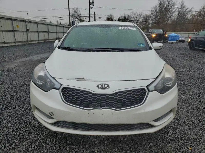 2015 KIA FORTE LX  