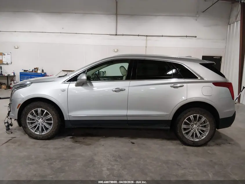 2017 CADILLAC XT5 LUXURY