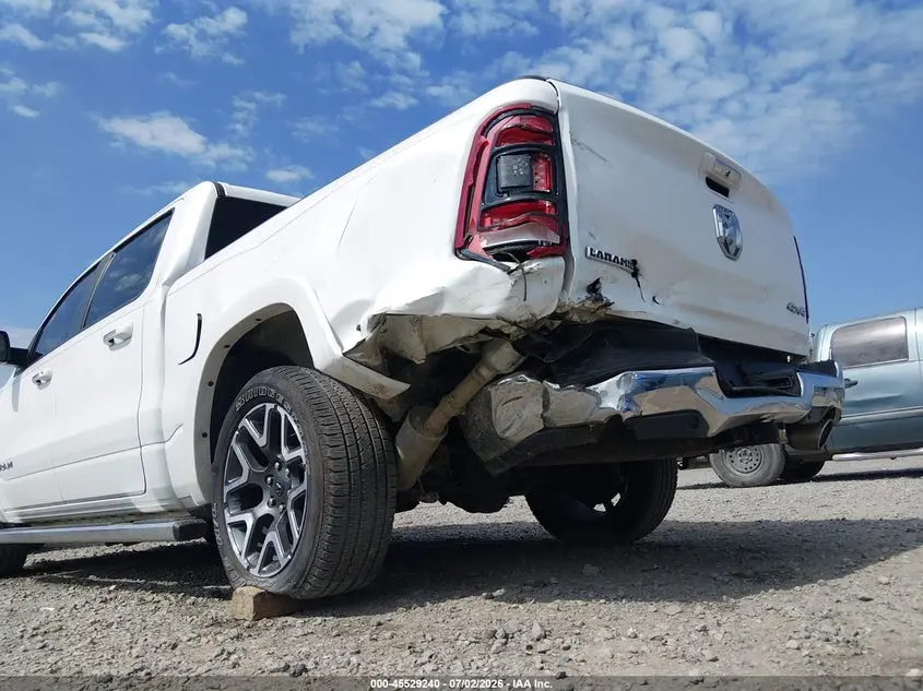 2020 RAM 1500 LARAMIE  4X4 5'7 BOX