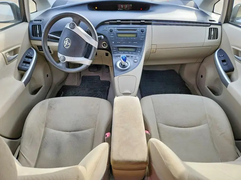 2010 TOYOTA PRIUS   