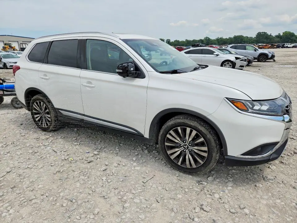 2020 MITSUBISHI OUTLANDER SE  