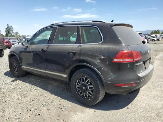 2013 VOLKSWAGEN TOUAREG V6  
