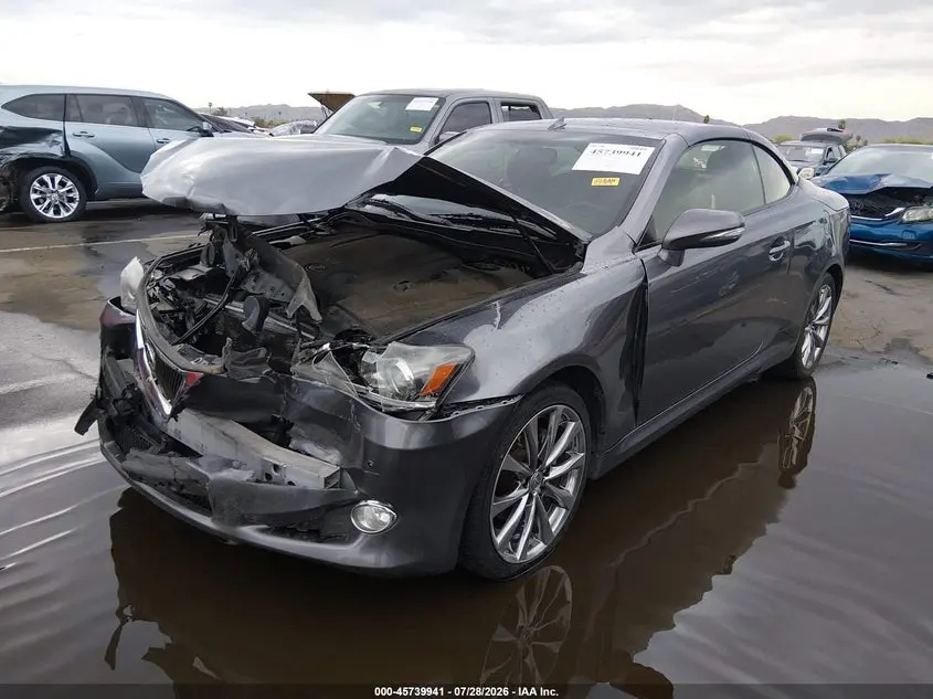2013 LEXUS IS 250C  