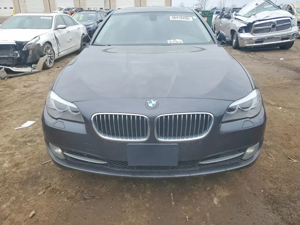 2013 BMW 528 XI  