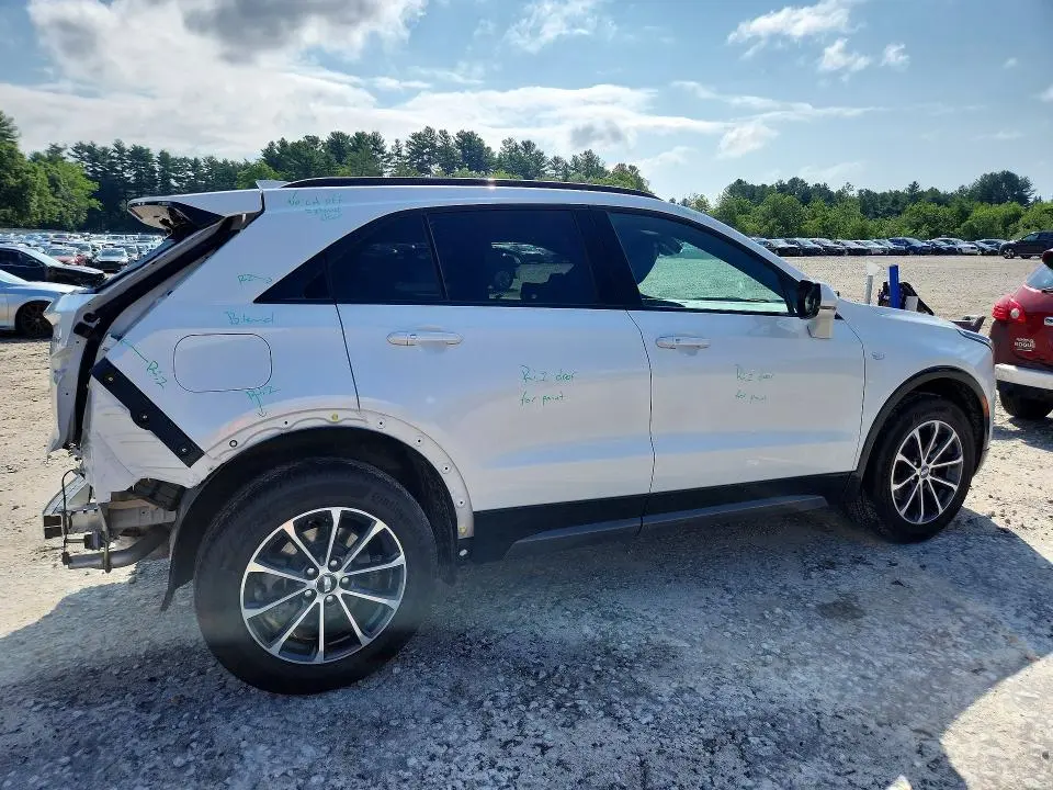 2024 CADILLAC XT4 SPORT  