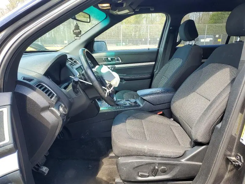 2017 FORD EXPLORER XLT  
