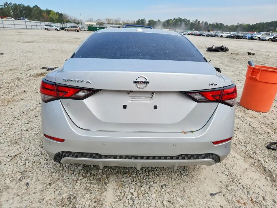 2021 NISSAN SENTRA SV  