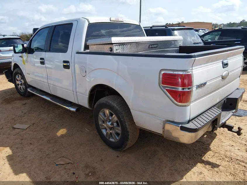 2011 FORD F-150 XLT