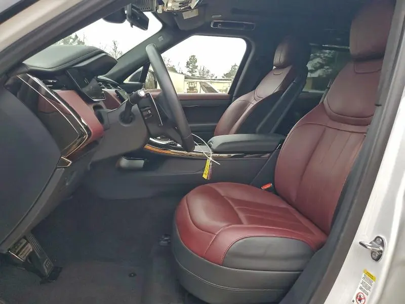 2025 LAND ROVER RANGE ROVER SPORT AUTOBIOGRAPHY  