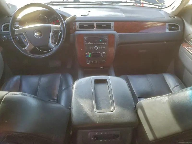 2011 CHEVROLET TAHOE K1500 LT  