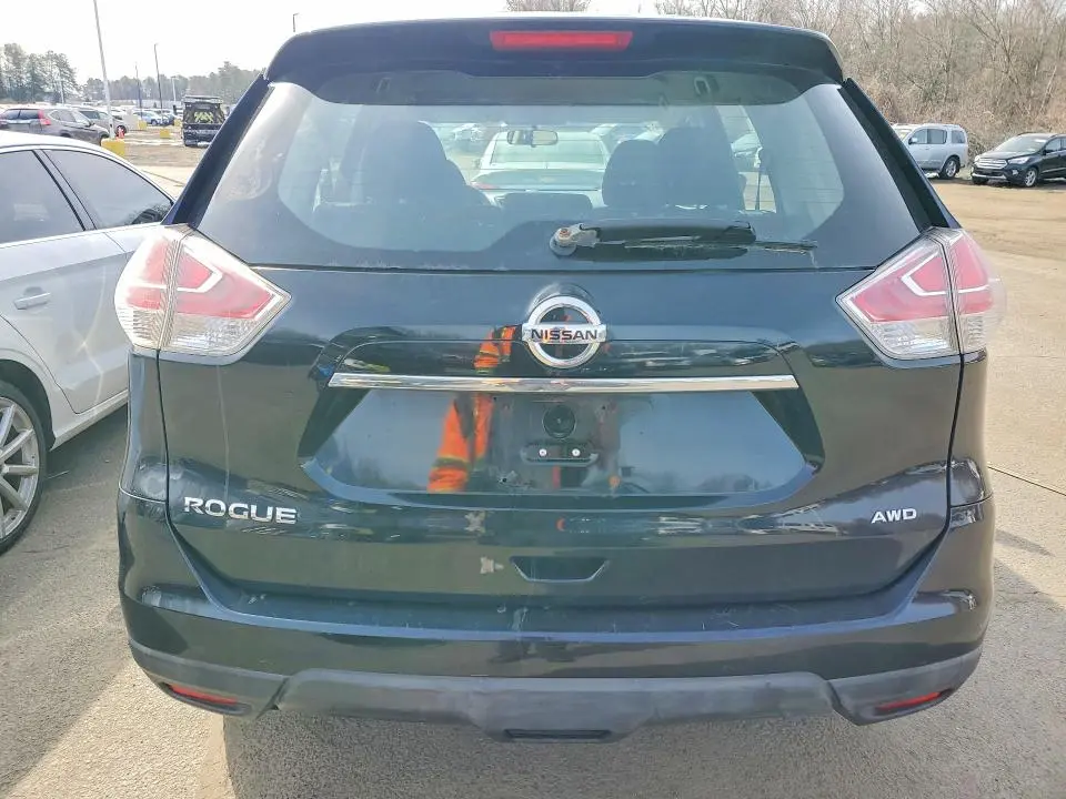 2015 NISSAN ROGUE S  