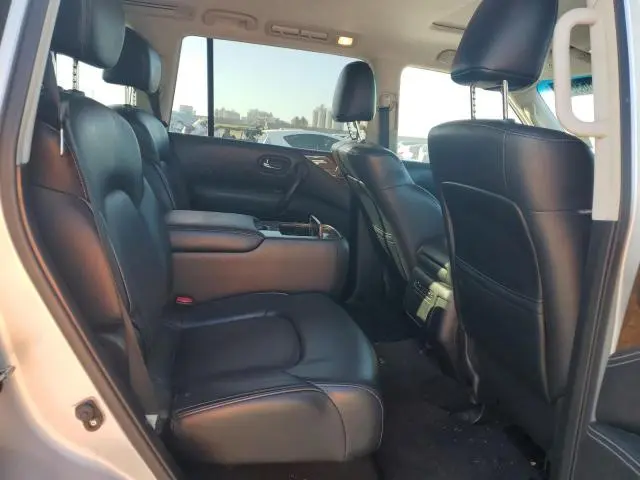 2016 INFINITI QX80   