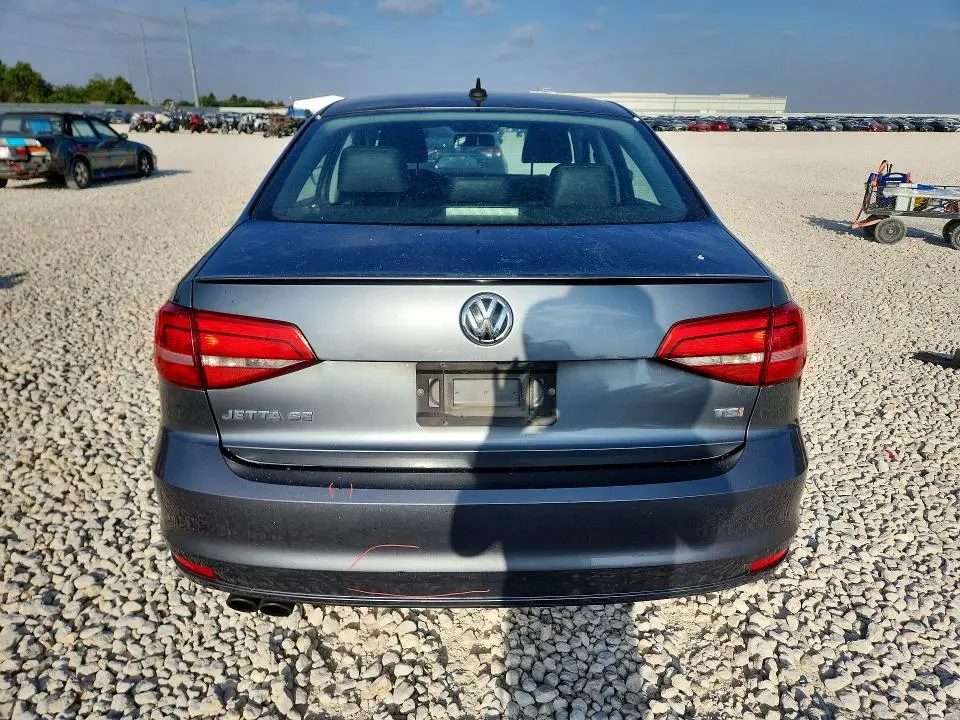 2015 VOLKSWAGEN JETTA SE  