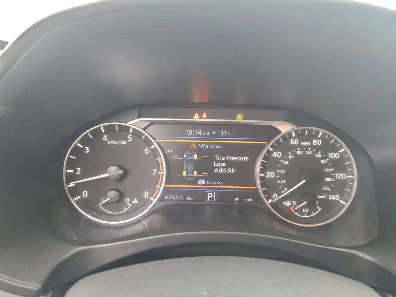 2019 NISSAN ALTIMA SR  