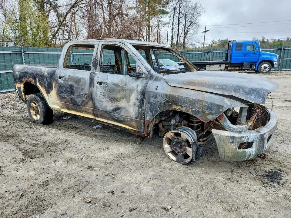 2012 DODGE RAM 2500 SLT  