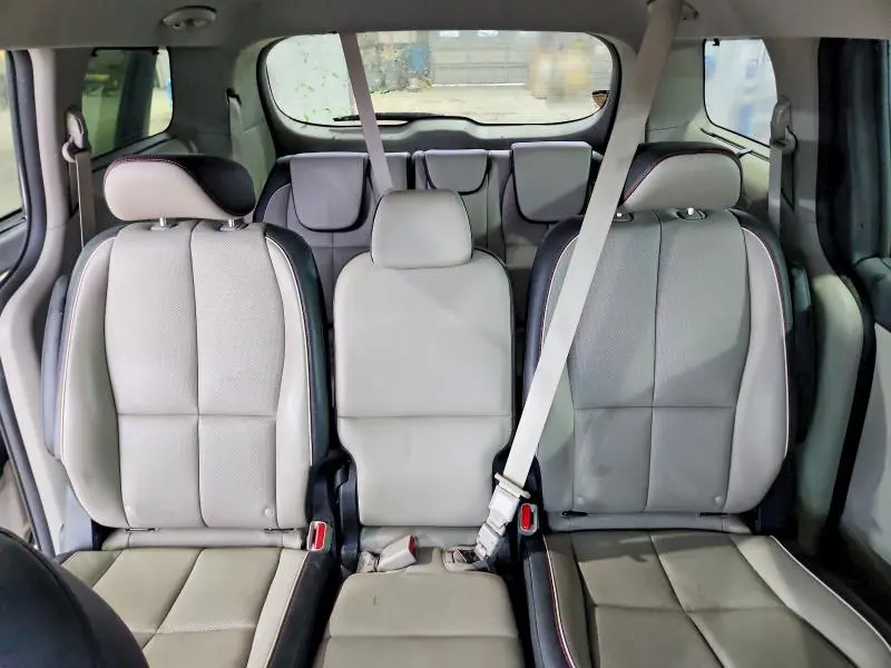 2019 KIA SEDONA EX  