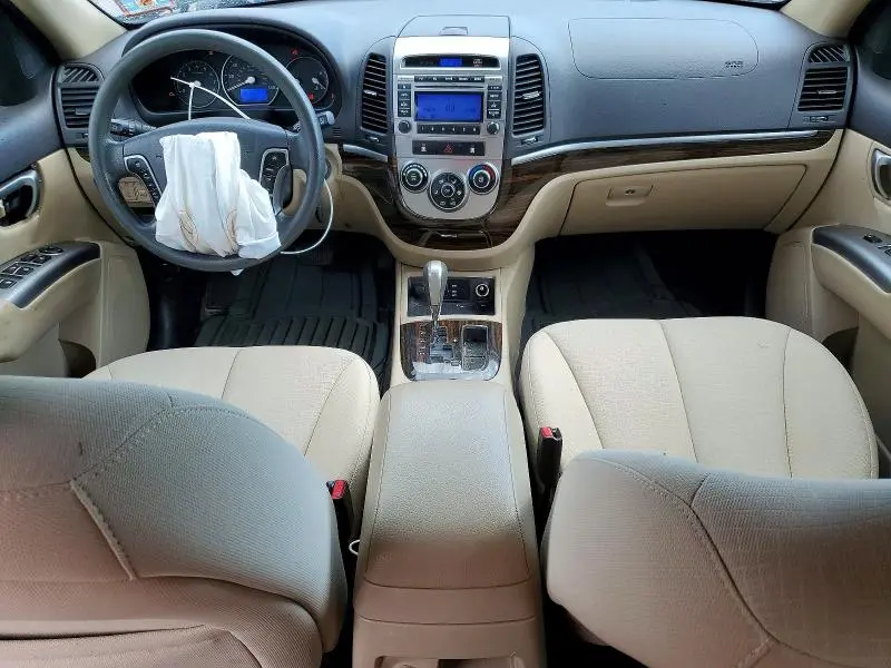 2012 HYUNDAI SANTA FE GLS  