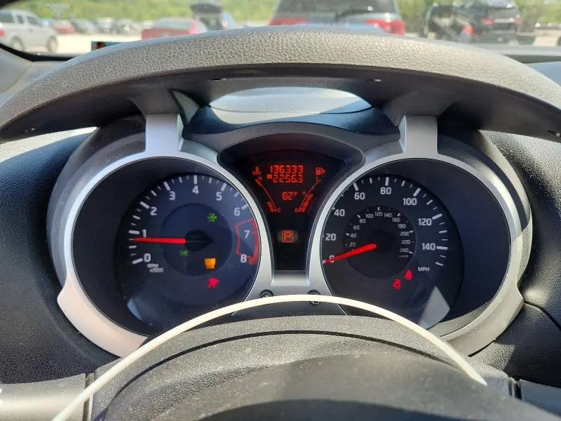 2013 NISSAN JUKE S  