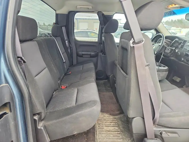 2011 CHEVROLET SILVERADO K1500 LT  