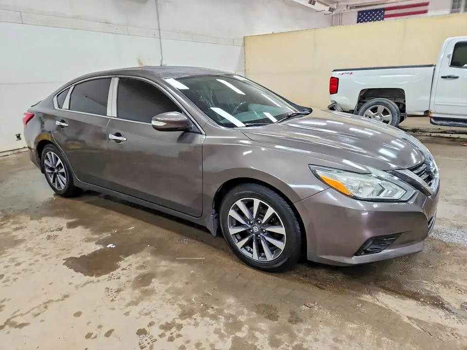 2017 NISSAN ALTIMA 2.5 SV  