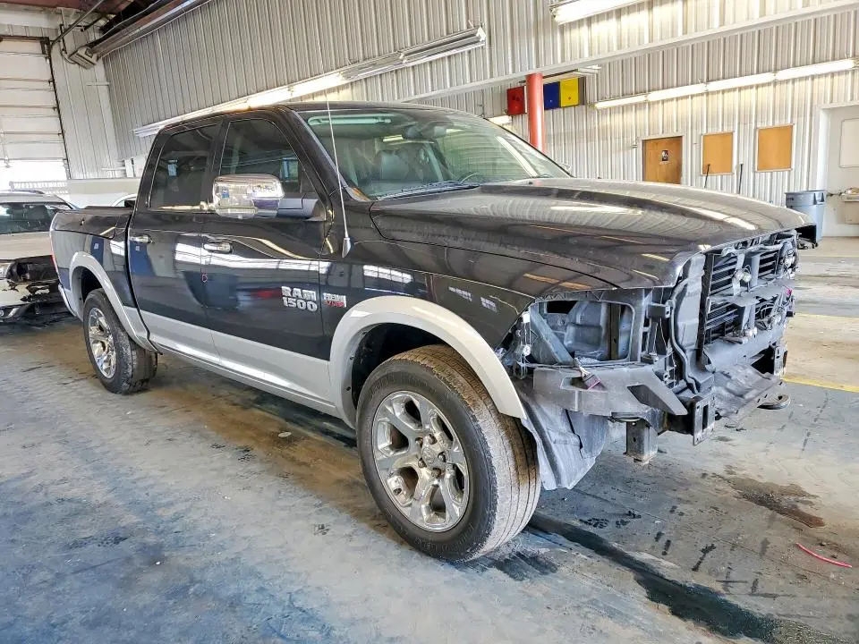 2016 RAM 1500 LARAMIE  