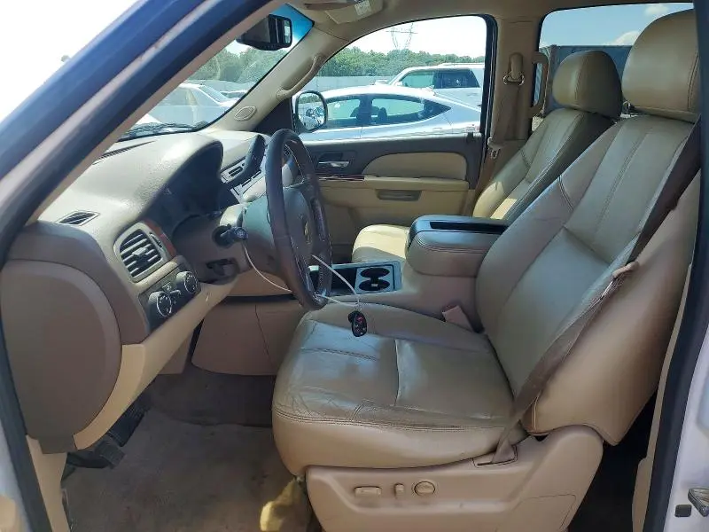 2013 CHEVROLET SUBURBAN K1500 LT  