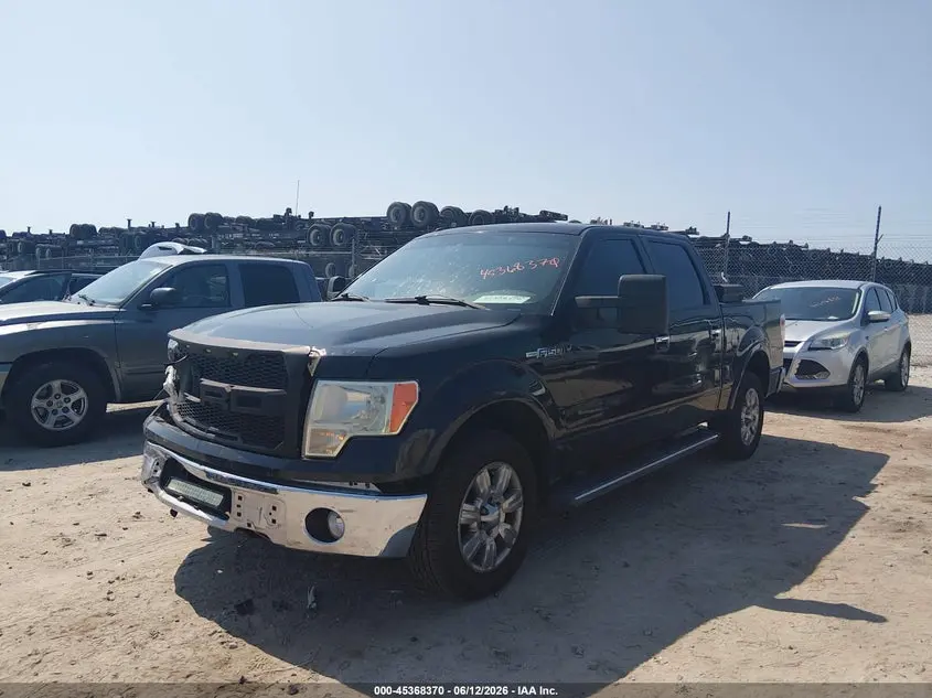 2010 FORD F-150 LARIAT