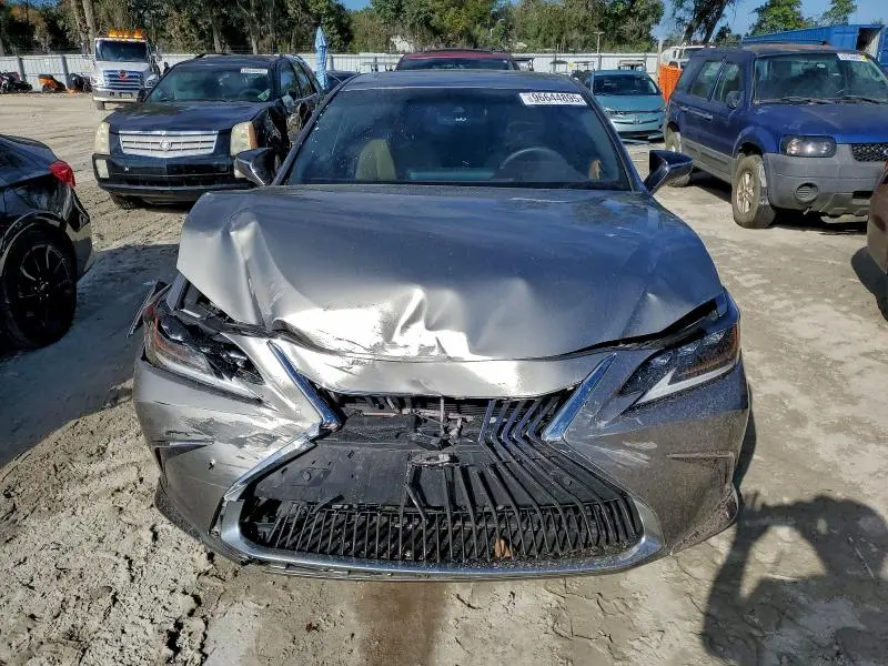 2021 LEXUS ES 300H ULTRA LUXURY  