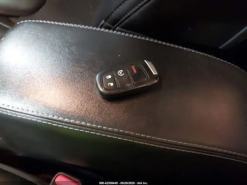 2019 JEEP CHEROKEE LATITUDE PLUS 4X4