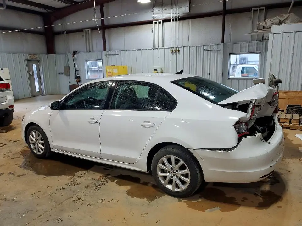 2012 VOLKSWAGEN JETTA SE  