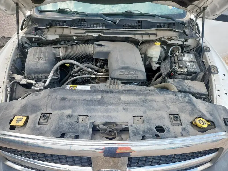 2016 RAM 1500 ST