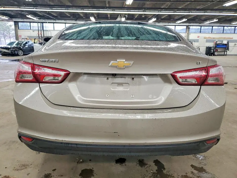 2022 CHEVROLET MALIBU LT  