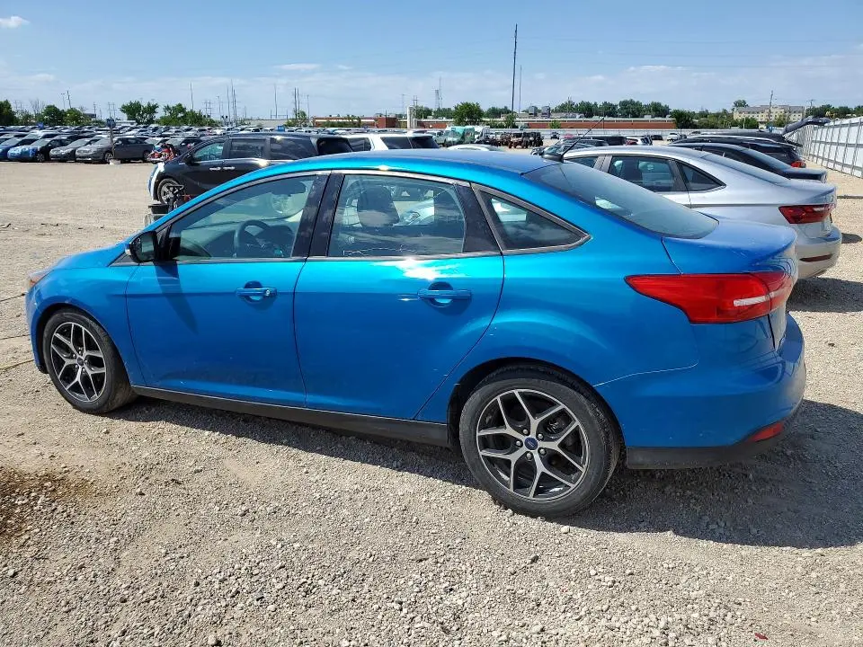 2017 FORD FOCUS SE  