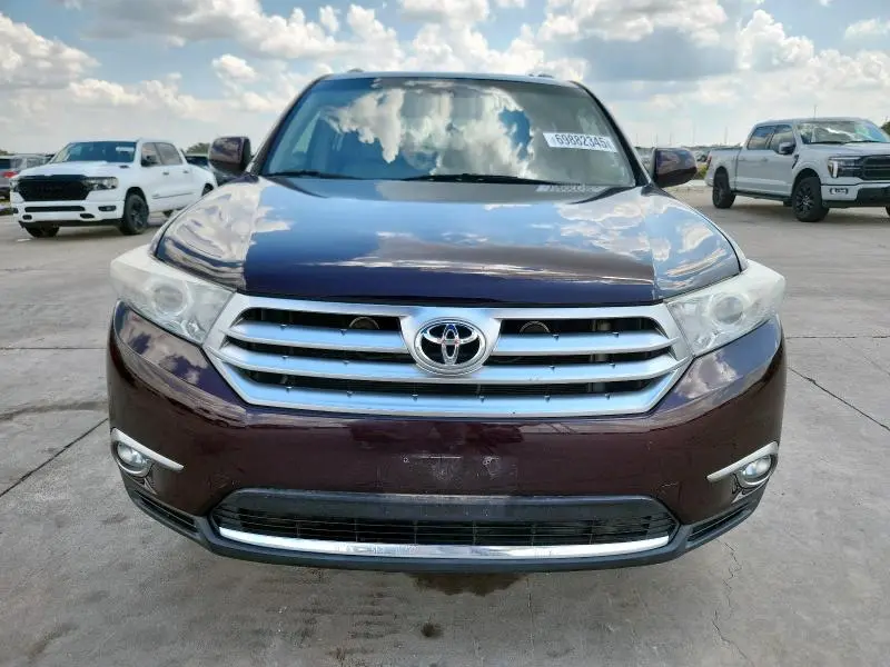 2013 TOYOTA HIGHLANDER BASE  