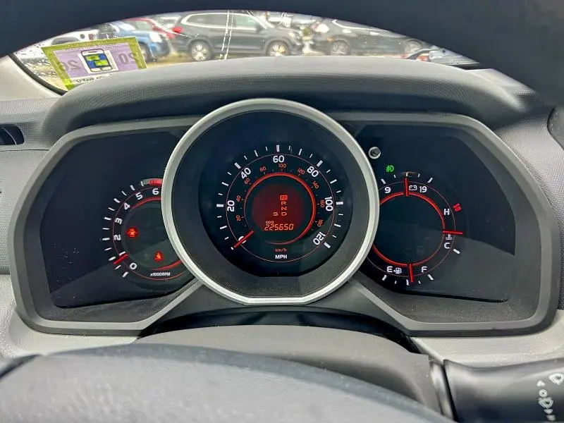 2010 TOYOTA 4RUNNER SR5  