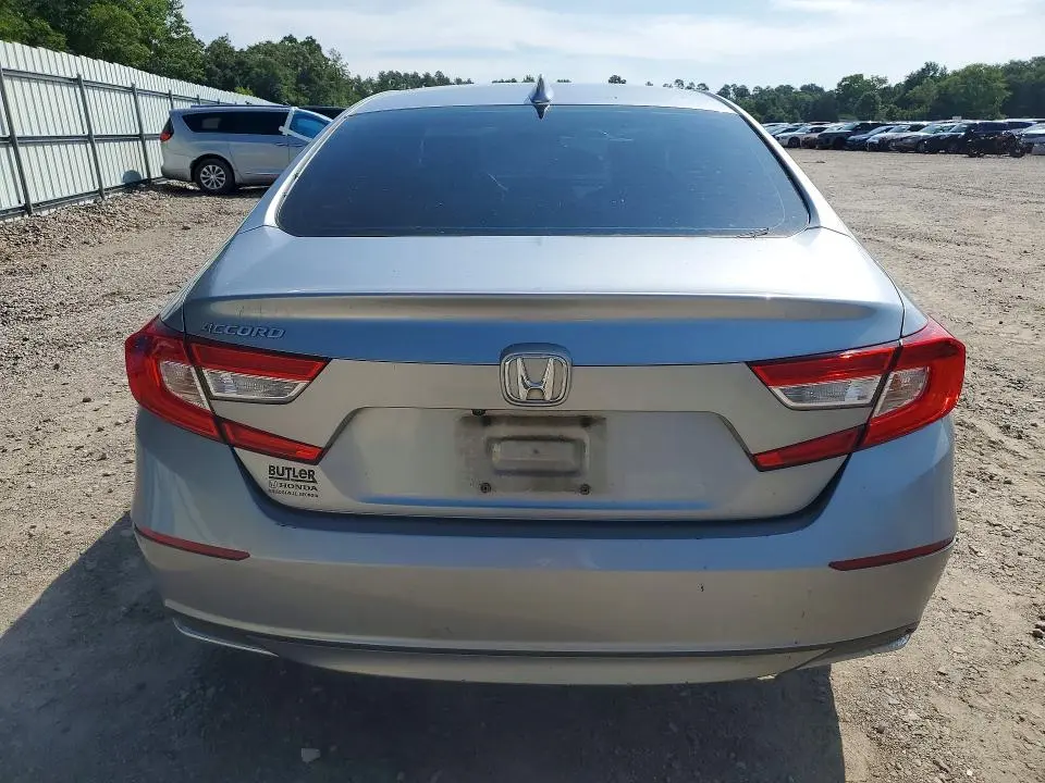 2019 HONDA ACCORD LX  