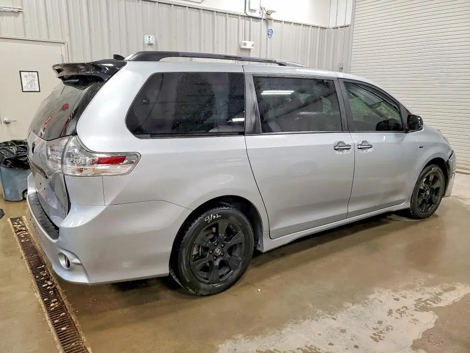 2020 TOYOTA SIENNA SE 7-PASSENGER  