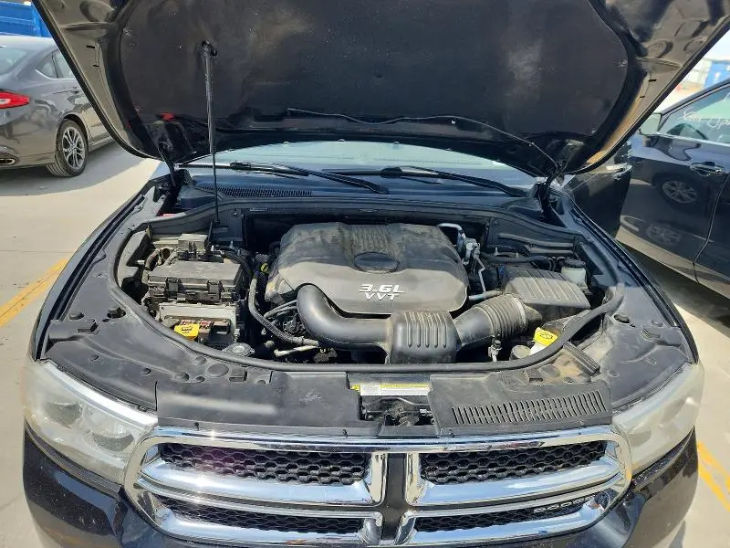 2011 DODGE DURANGO CREW  