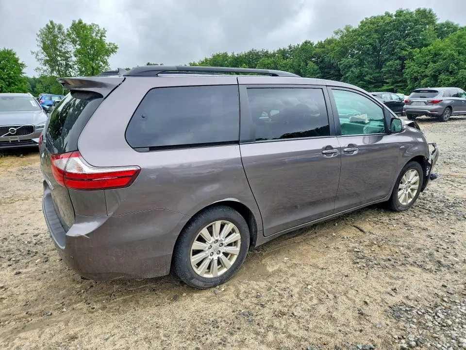 2017 TOYOTA SIENNA LIMITED 7-PASSENGER  