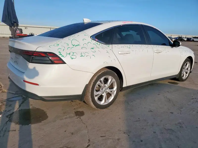 2024 HONDA ACCORD LX  
