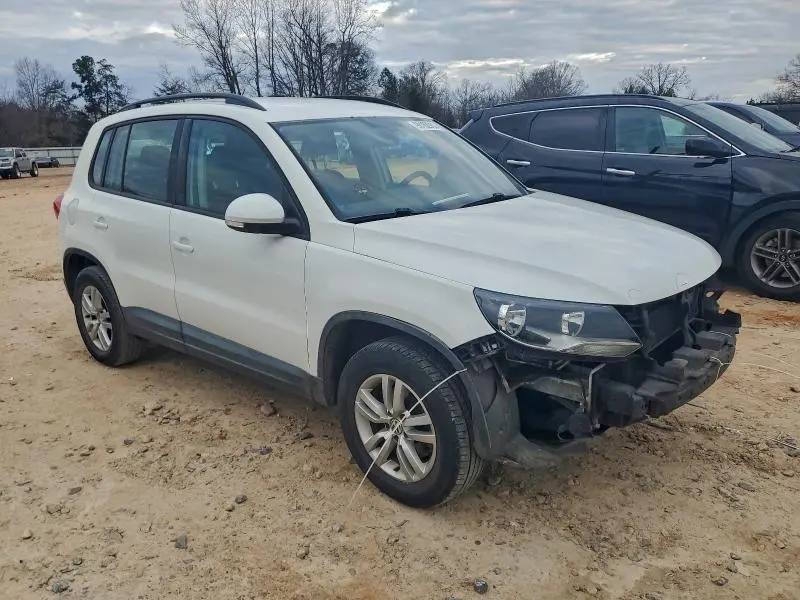 2016 VOLKSWAGEN TIGUAN S  