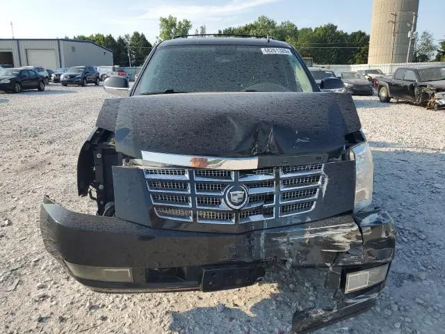 2010 CADILLAC ESCALADE   