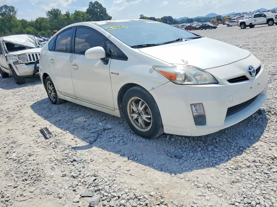 2010 TOYOTA PRIUS II  