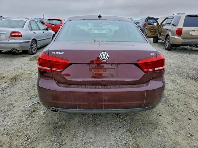 2013 VOLKSWAGEN PASSAT SE  