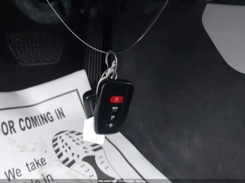 2022 TOYOTA CAMRY LE AWD