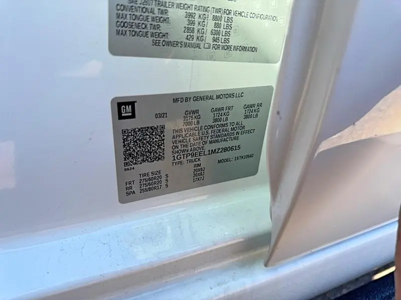 2021 GMC SIERRA K1500 AT4  